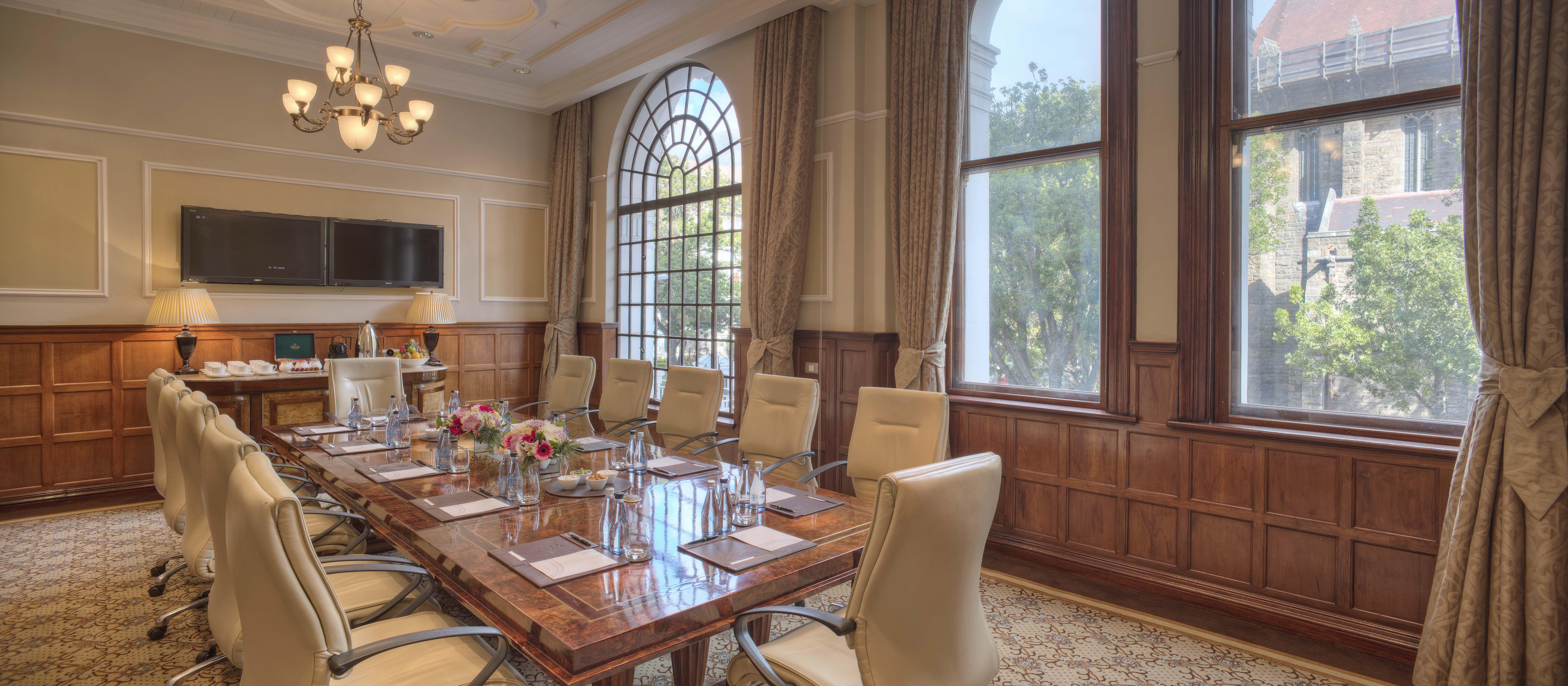 Taj Cape Town Hotel ภายนอก รูปภาพ Boardroom