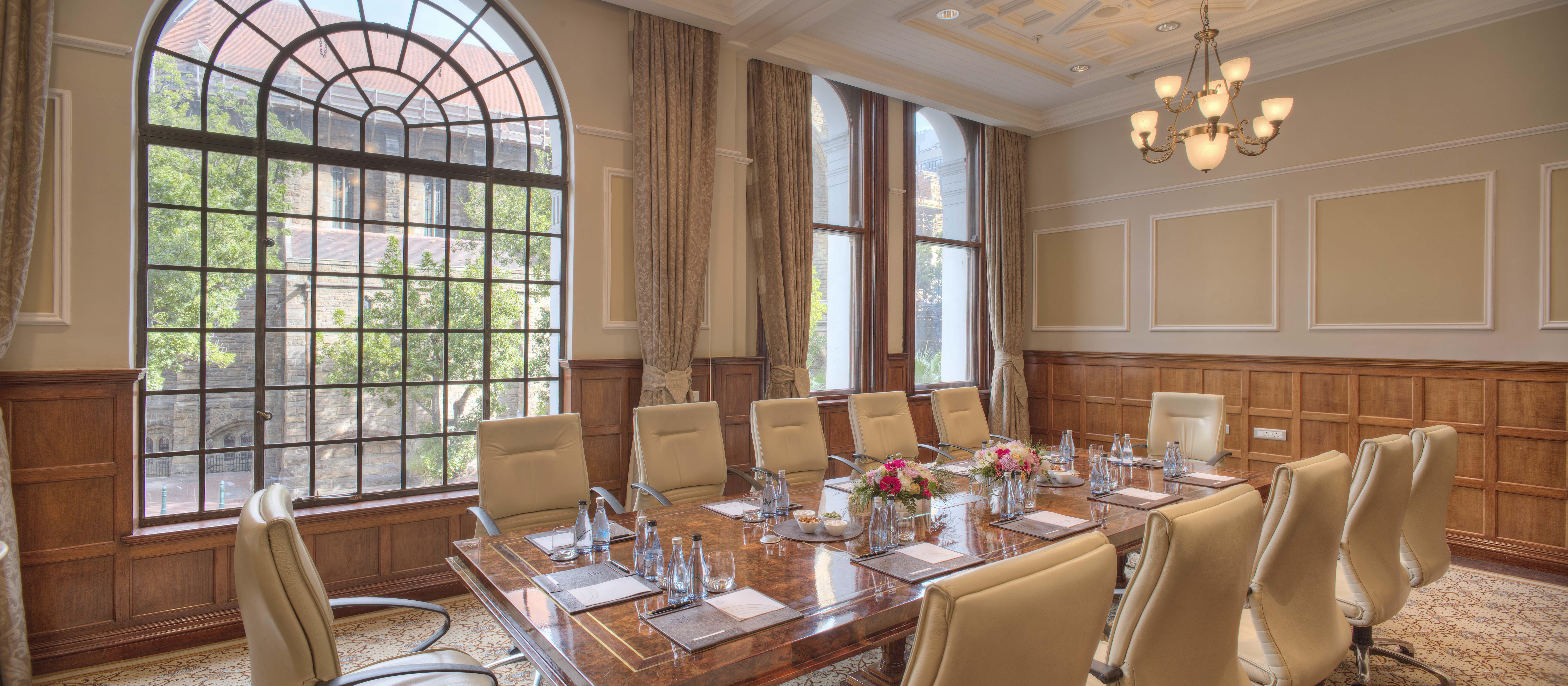 Taj Cape Town Hotel ภายนอก รูปภาพ Boardroom