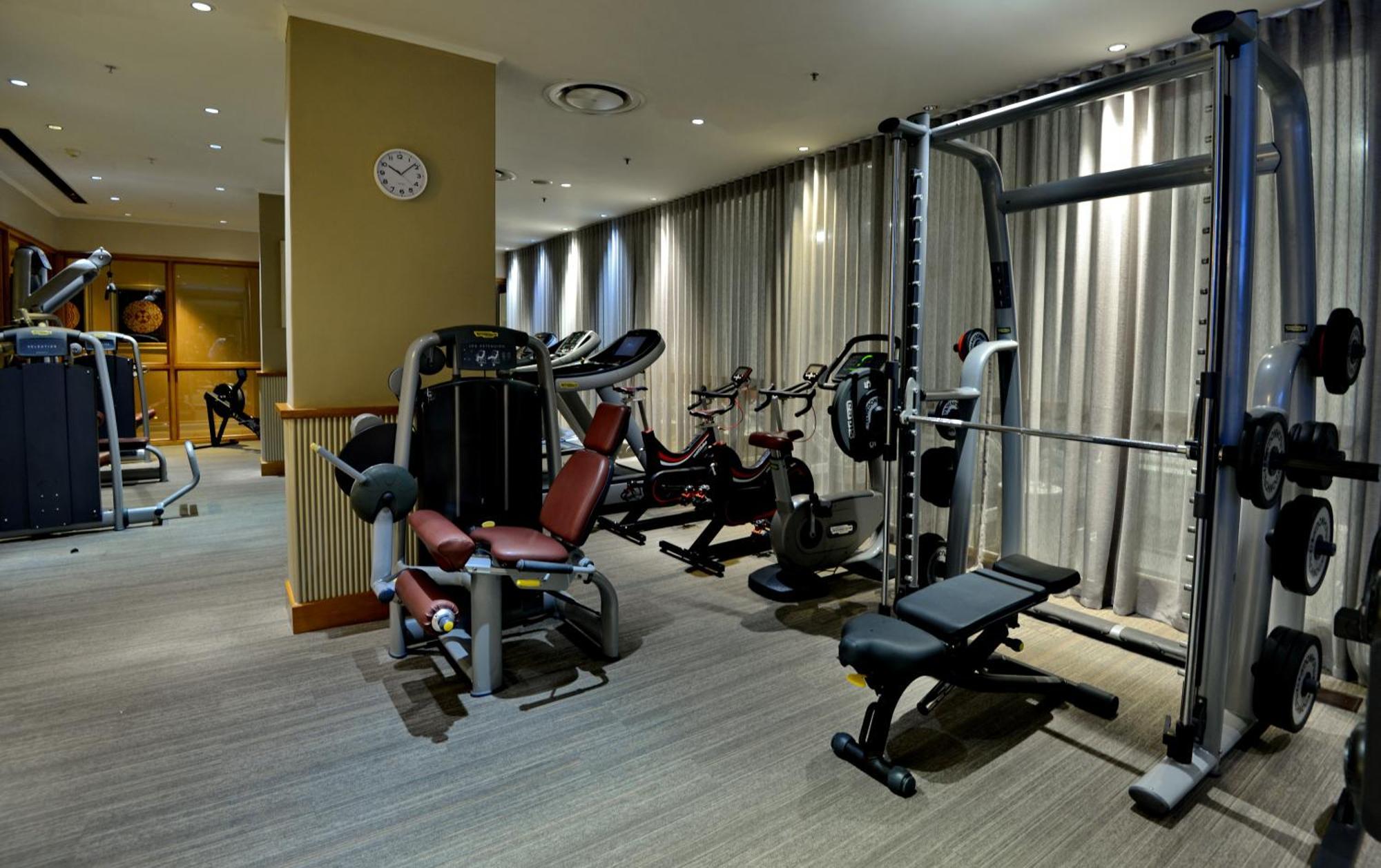 Taj Cape Town Hotel ภายนอก รูปภาพ The gym at the hotel